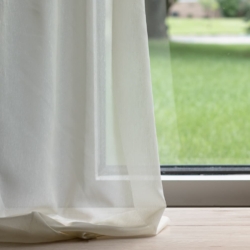 SH152 Cream drapery fabric on window treatments